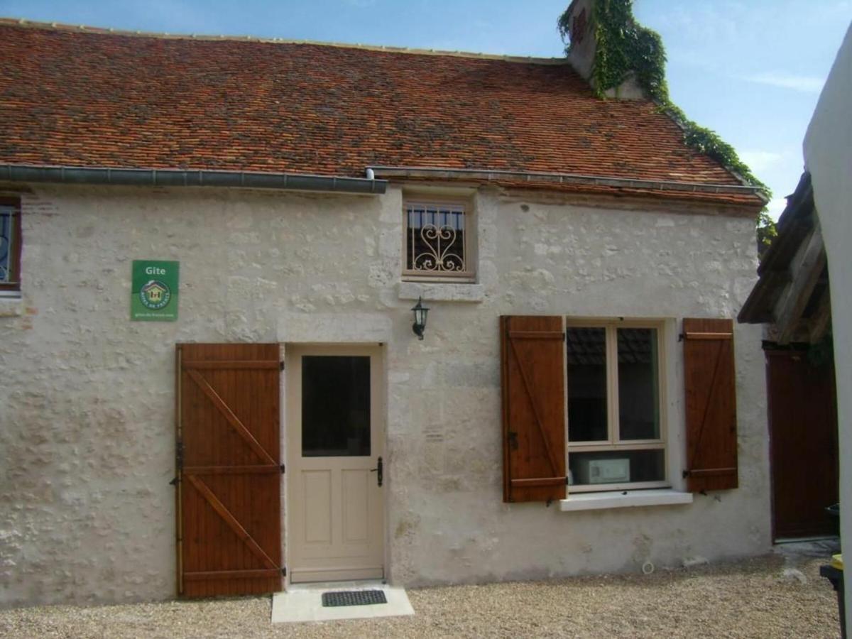 Gîte Cléry-Saint-André, 3 pièces, 4 personnes - FR-1-590-36 Esterno foto